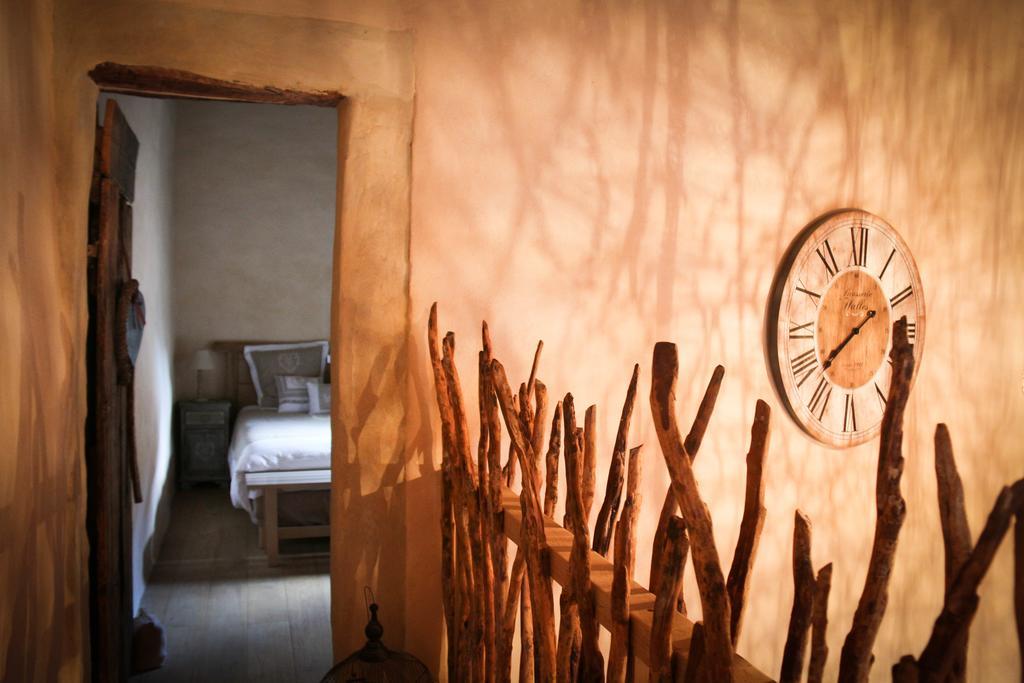 Gite Marceline Saint-Guilhem-le-Desert Ruang foto