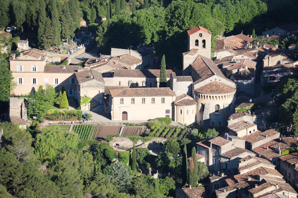 Gite Marceline Saint-Guilhem-le-Desert Bagian luar foto